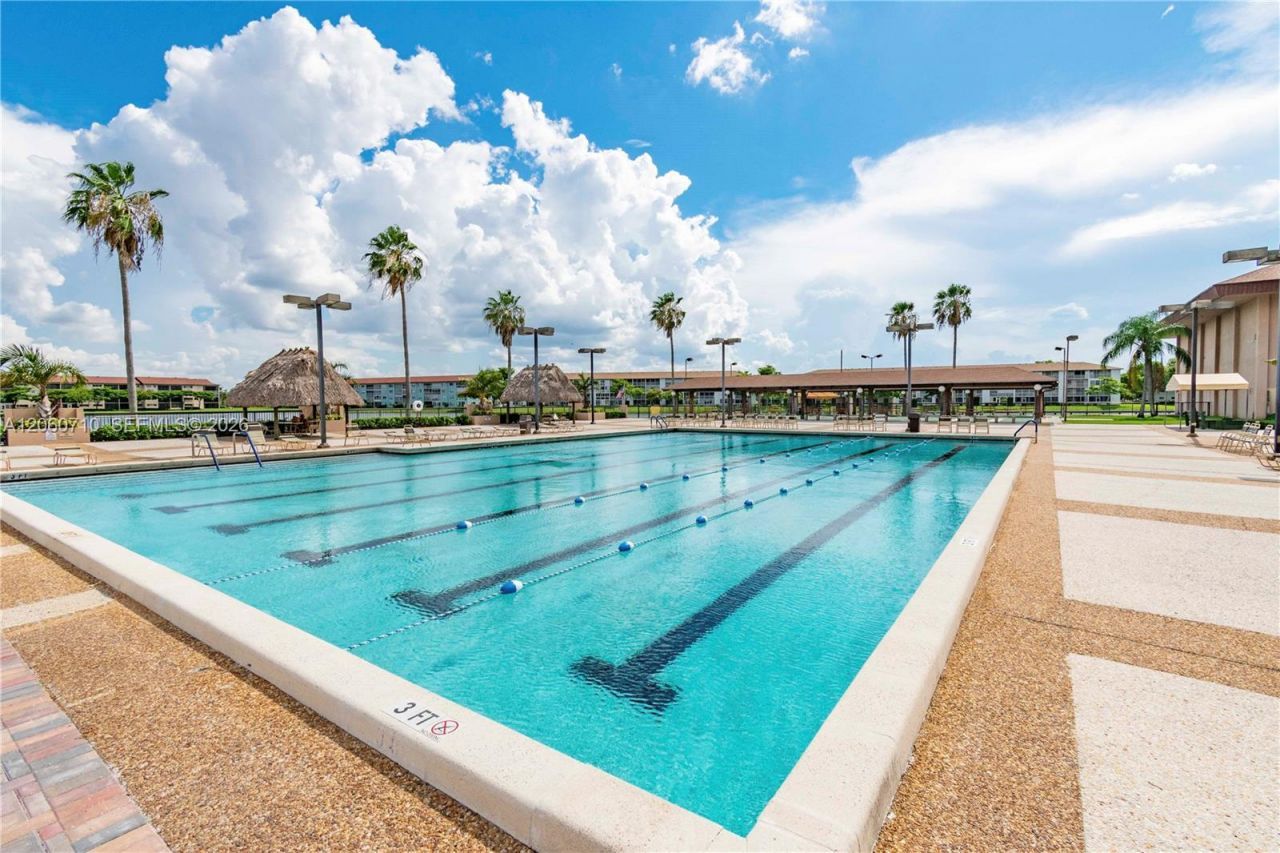 750 SW 138th Ave, Unit 304F, Pembroke Pines, FL 33027 Photo