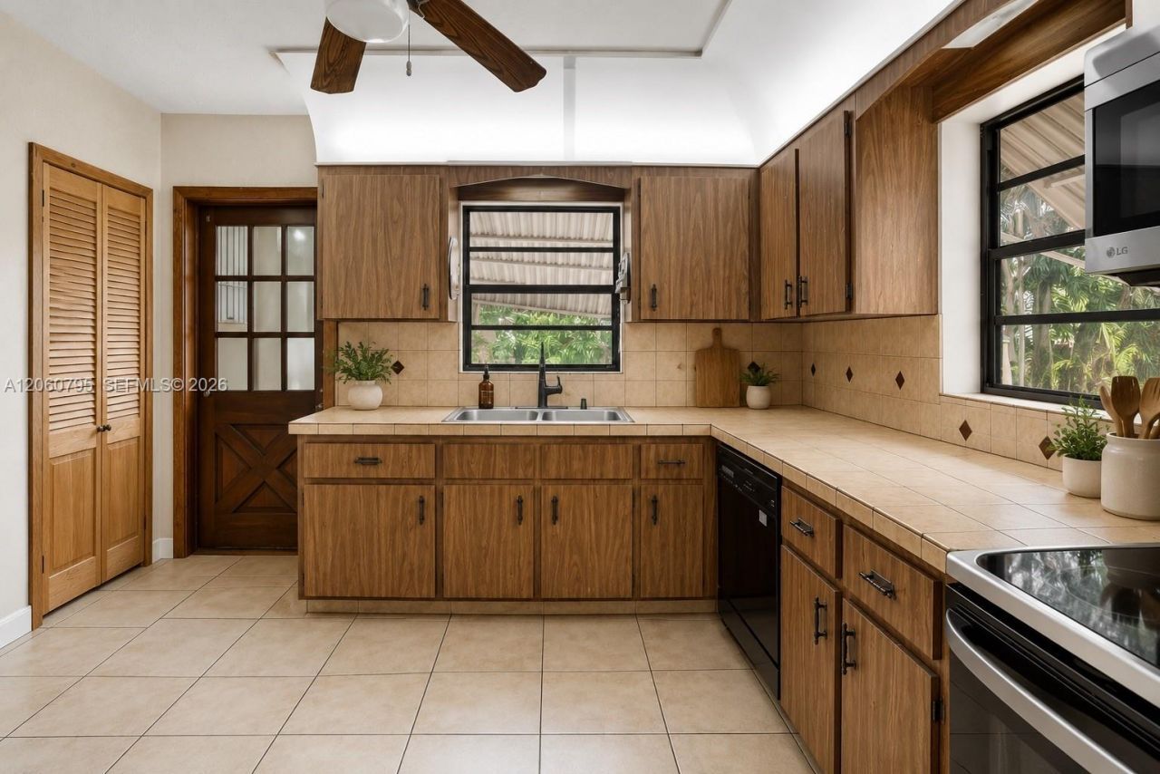 2619 Arthur St, Unit 1, Hollywood, FL 33020 Photo