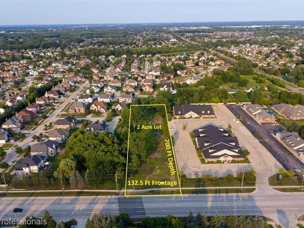 43224 Dequindre Road , Sterling Heights, MI 48314
