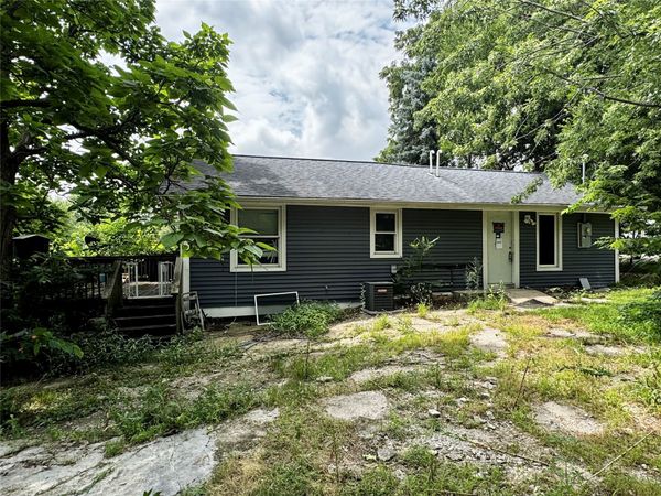 4227 E Sheridan Avenue, Des Moines, IA 50317