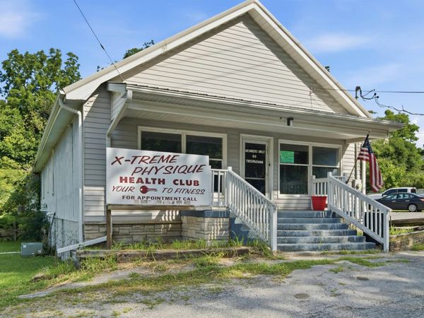 305 N MAIN Street, Jonesboro, IL 62952