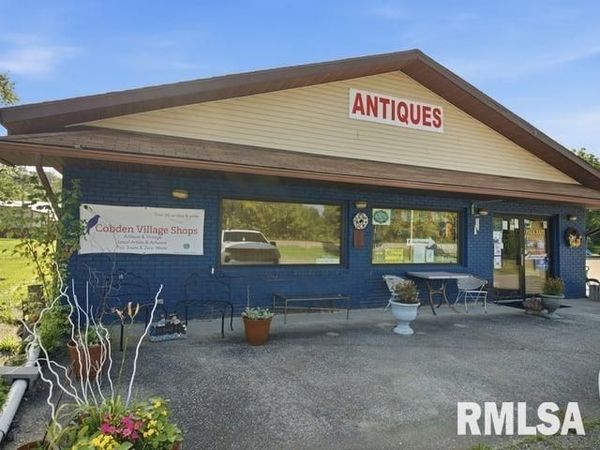 220 S FRONT Street, Cobden, IL 62920