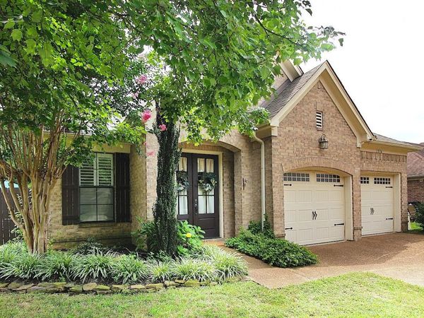 1876 SPEYBURN CV, Cordova, TN 38016