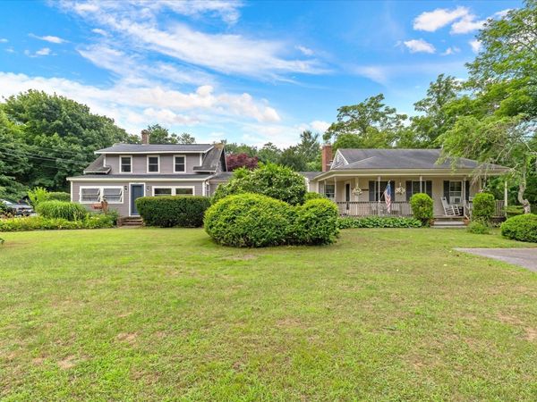 643 Main St, Harwich, MA 02645
