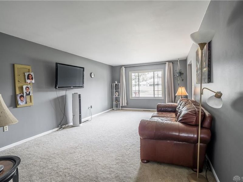 6417 Brushwood Court, Clayton, OH 45415 Photo 7