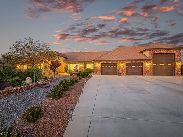4990 Marywood Court , Pahrump, NV 89061