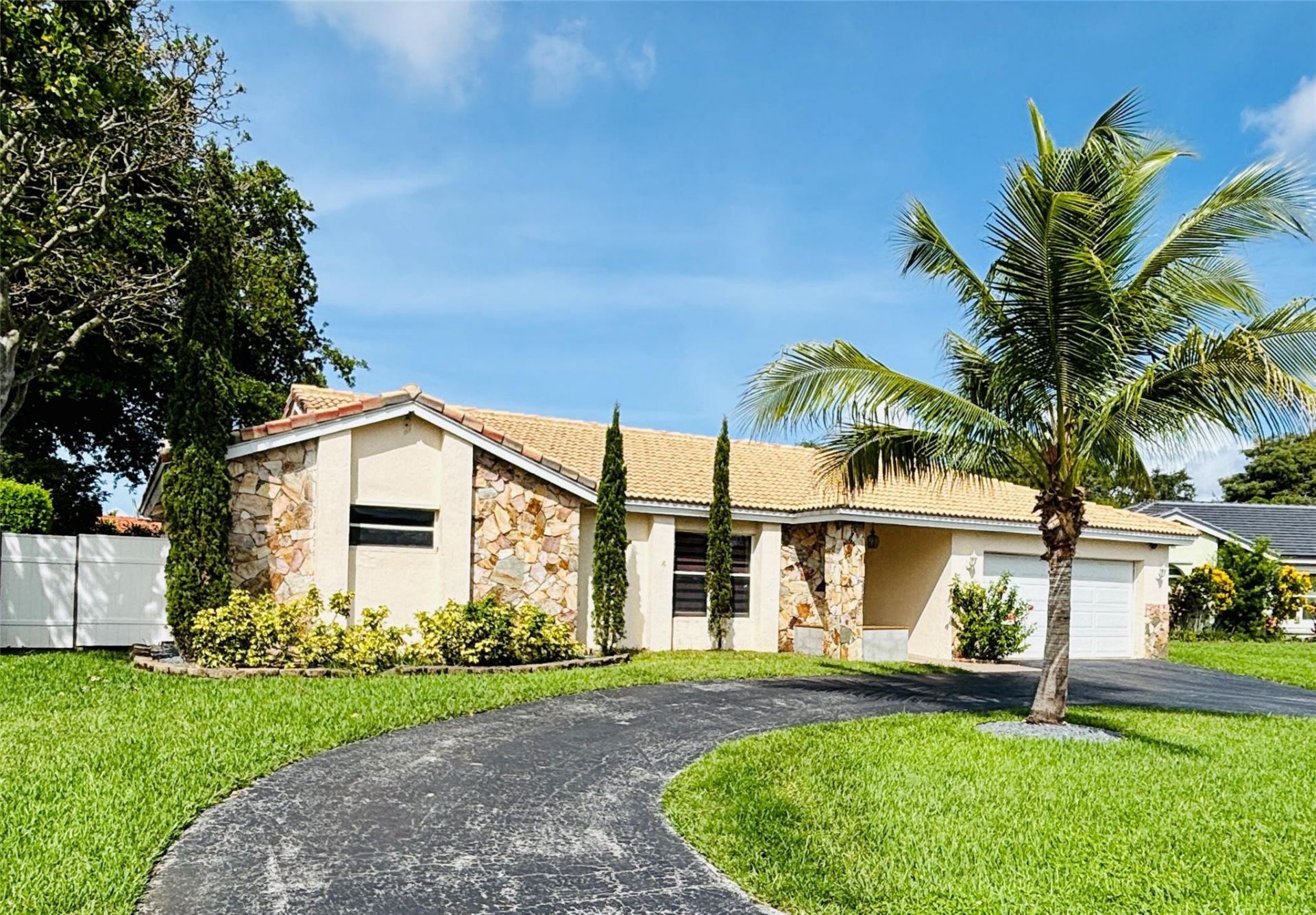 6421 Crossbow Court, Davie, FL 33331 Photo