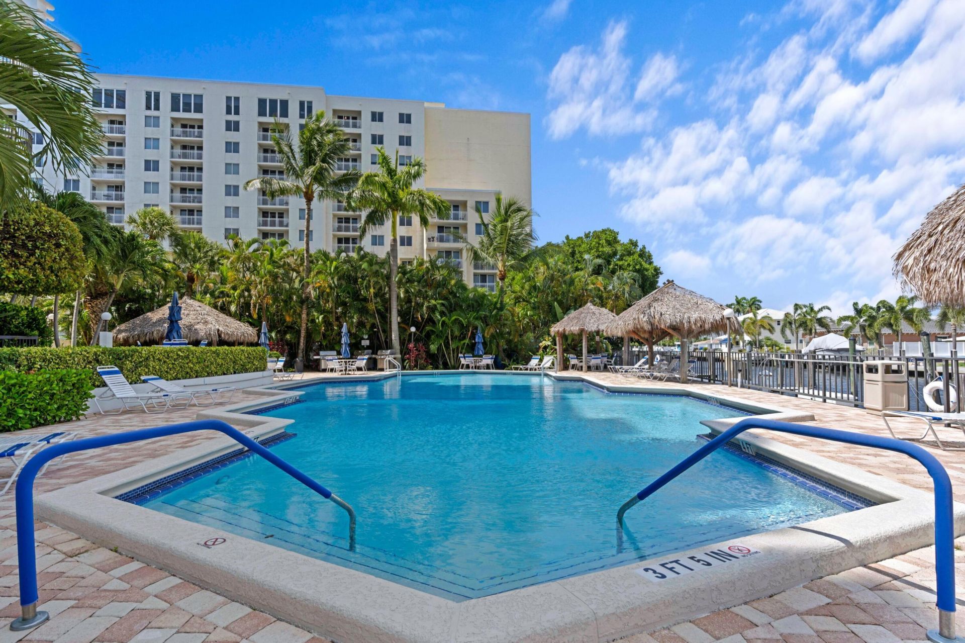 1361 S Ocean Boulevard, Unit 407, Pompano Beach, FL 33062 Photo
