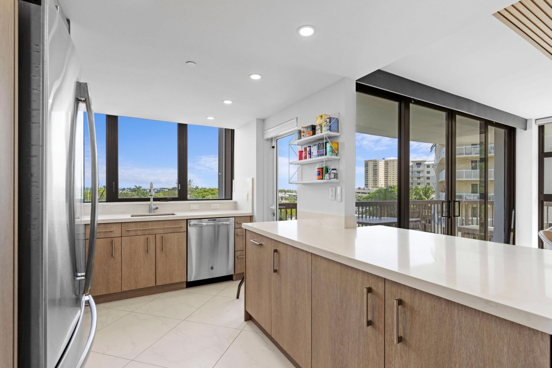 1361 S Ocean Boulevard, Unit 407, Pompano Beach, FL 33062 Photo