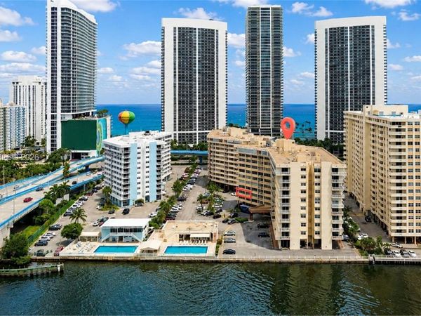 1817 S Ocean Dr, Unit 215, Hallandale Beach, FL 33009