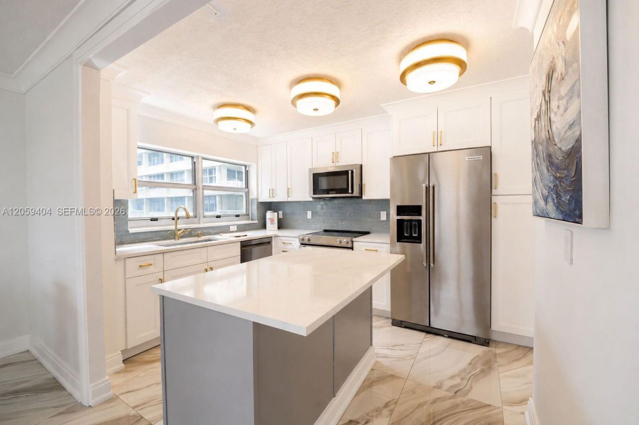 1817 S Ocean Dr, Unit 215, Hallandale Beach, FL 33009 Photo