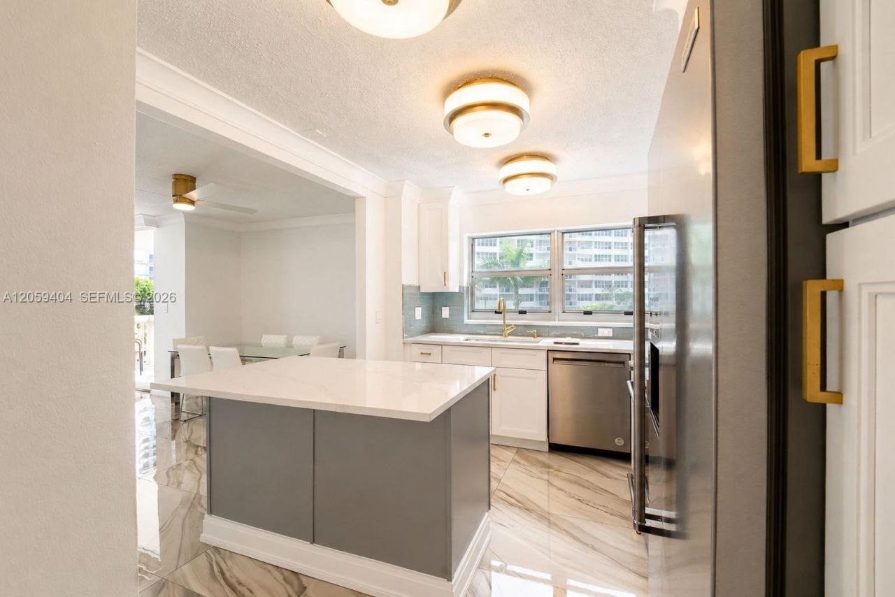 1817 S Ocean Dr, Unit 215, Hallandale Beach, FL 33009 Photo