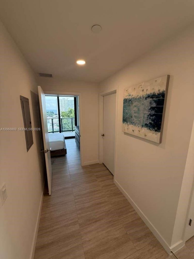 580 72nd St, Unit 602, Miami Beach, FL 33141 Photo