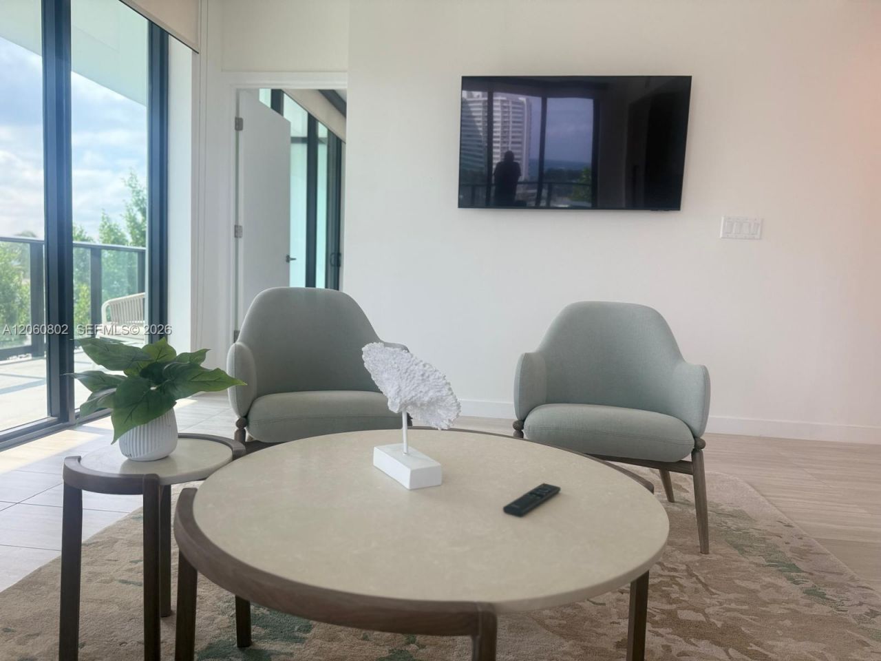 580 72nd St, Unit 602, Miami Beach, FL 33141 Photo