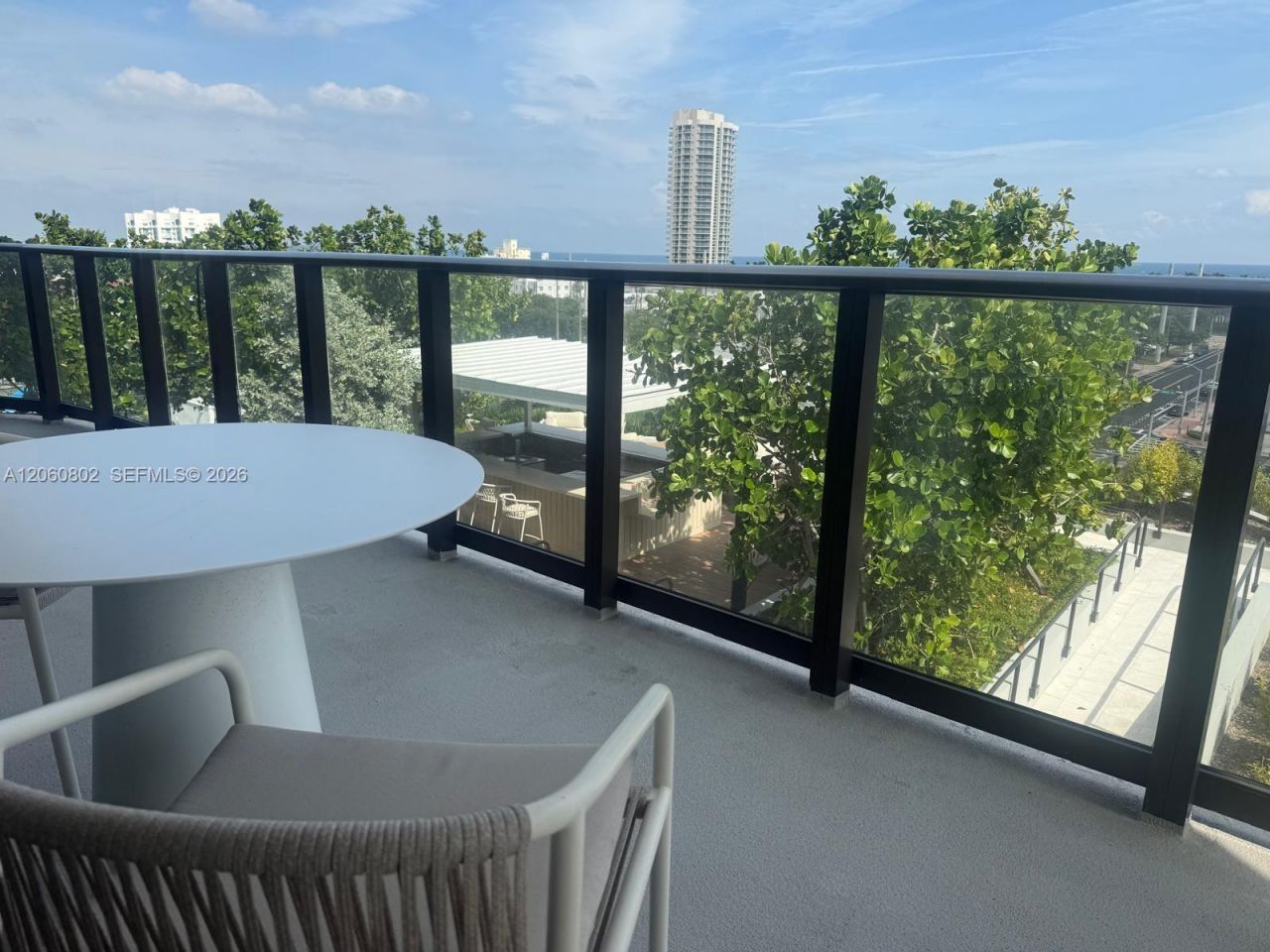 580 72nd St, Unit 602, Miami Beach, FL 33141 Photo