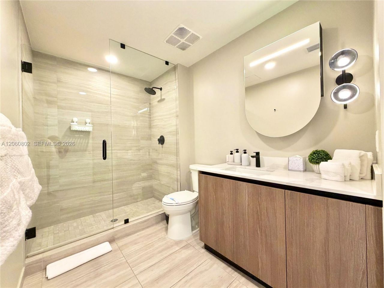 580 72nd St, Unit 602, Miami Beach, FL 33141 Photo