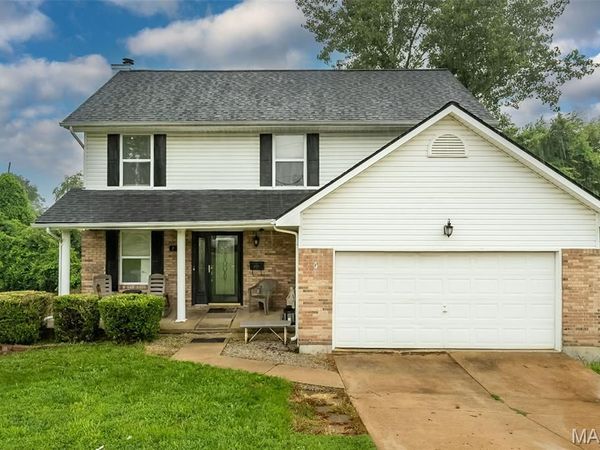 2328 Pohlman Road , Florissant, MO 63033