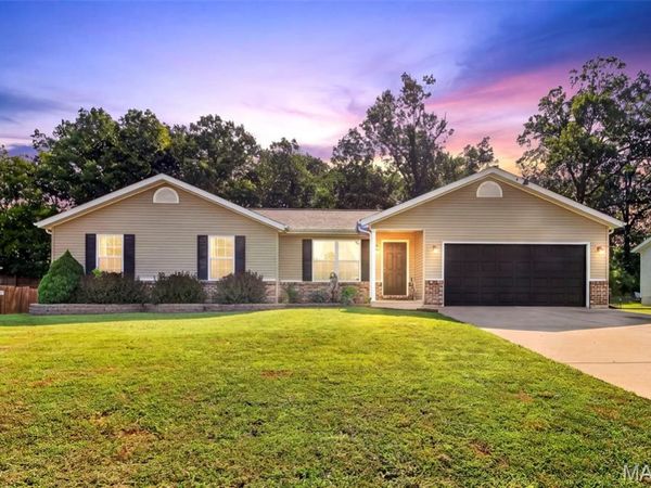 224 Parkway Drive , Troy, MO 63379