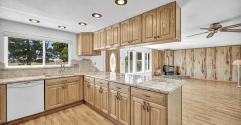 2440 Seneca Drive, Reno, NV 89506 Photo
