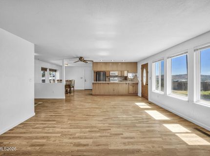 2440 Seneca Drive, Reno, NV 89506 Photo