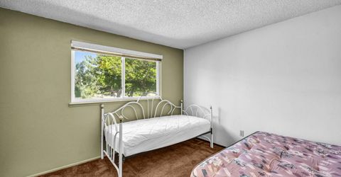 2440 Seneca Drive, Reno, NV 89506 Photo