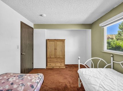 2440 Seneca Drive, Reno, NV 89506 Photo