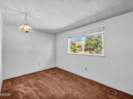 2440 Seneca Drive, Reno, NV 89506 Photo