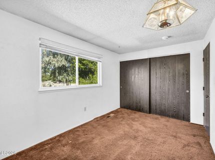 2440 Seneca Drive, Reno, NV 89506 Photo