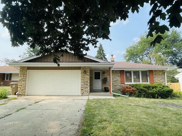 4726 69TH STREET, Kenosha, WI 53142