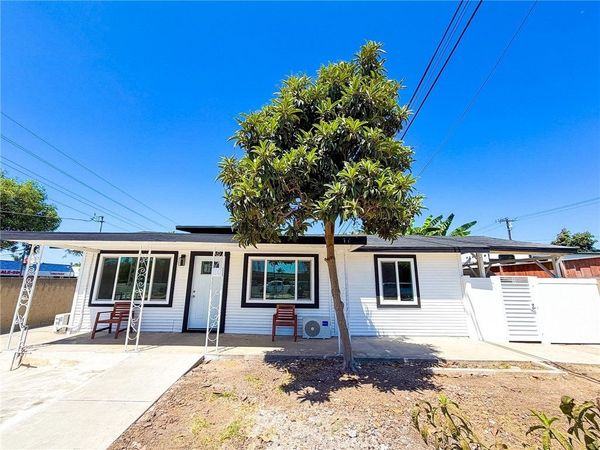 110 N Western, Santa Ana, CA 92703
