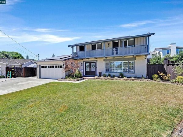 11698 Serra Ct, Dublin, CA 94568