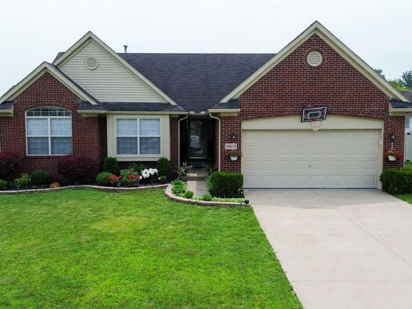 38619 Watson Circle, Westland, MI 48186