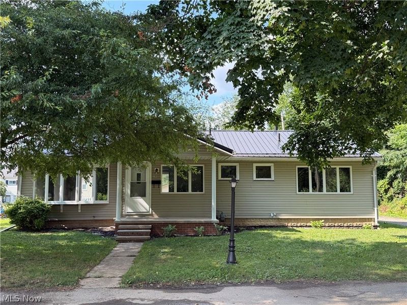 1104 Herbig Avenue, Coshocton, OH 43812 Photo 1
