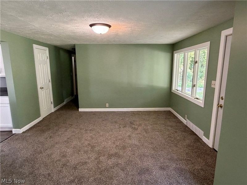 1104 Herbig Avenue, Coshocton, OH 43812 Photo 11
