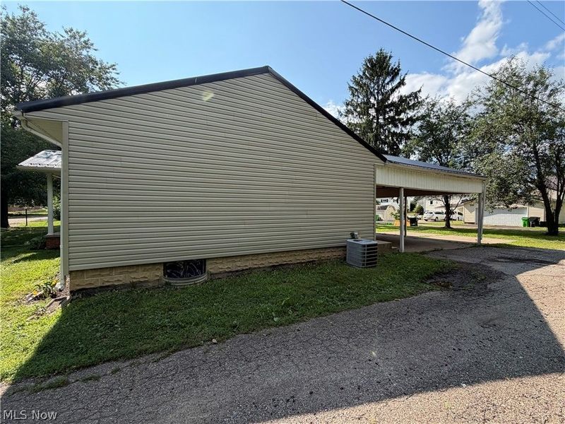 1104 Herbig Avenue, Coshocton, OH 43812 Photo 5