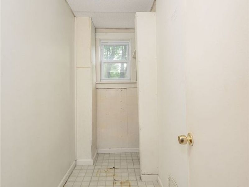 324 Eastland Avenue, Akron, OH 44305 Photo 19