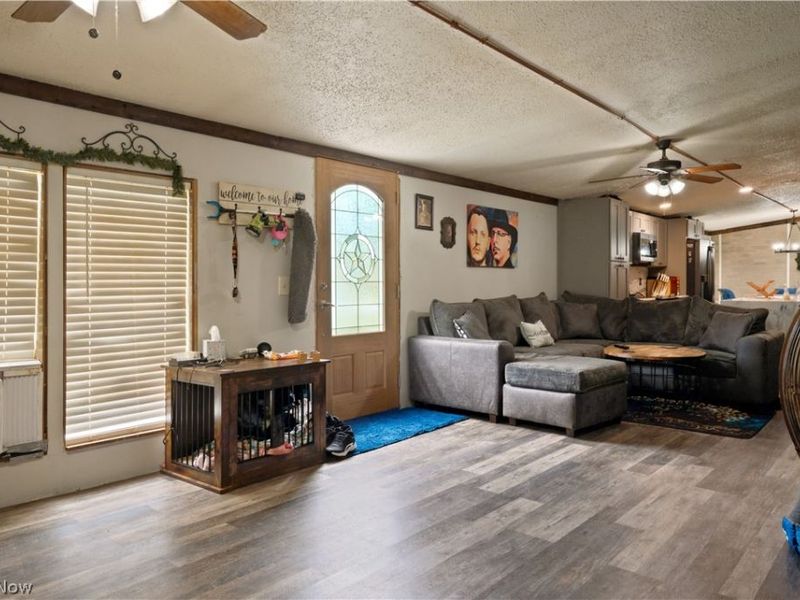 17366 Wick Avenue, Lake Milton, OH 44429 Photo 12