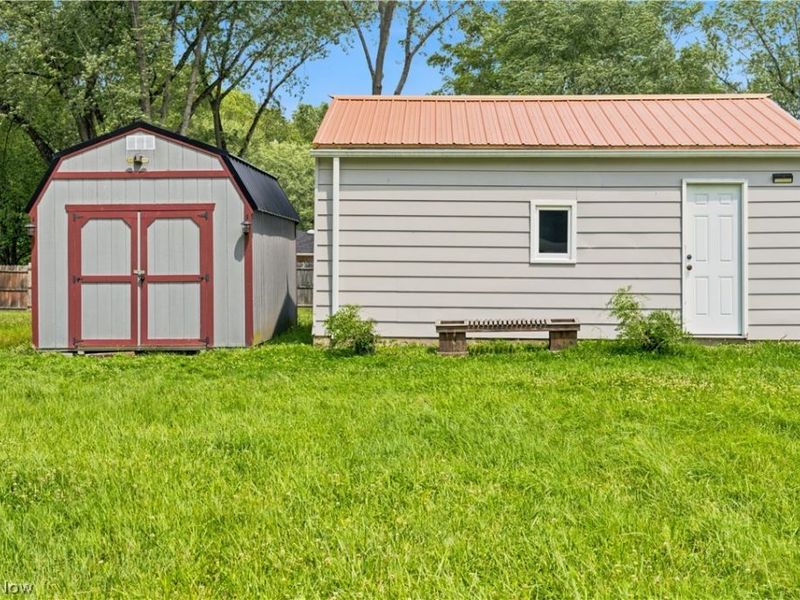 17366 Wick Avenue, Lake Milton, OH 44429 Photo 9