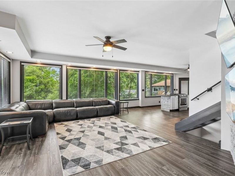 5490 Springlake Road NW, Canton, OH 44718 Photo 10