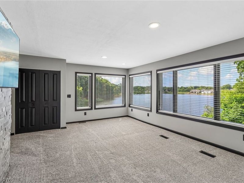 5490 Springlake Road NW, Canton, OH 44718 Photo 27