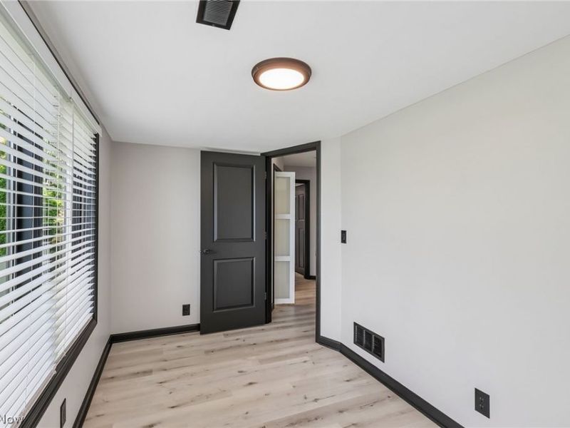 5490 Springlake Road NW, Canton, OH 44718 Photo 36