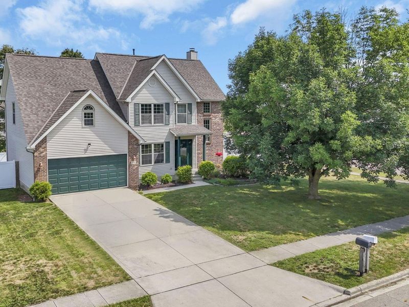 131 Walnut Creek Drive, Commercial Point, OH 43116 Photo 3