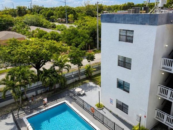 13500 NE 3rd Ct , Unit 416, North Miami, FL 33161