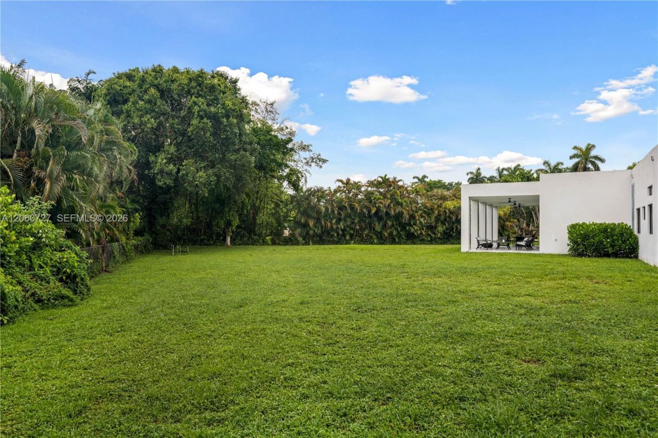 360 Holly Ln, Plantation, FL 33317 Photo