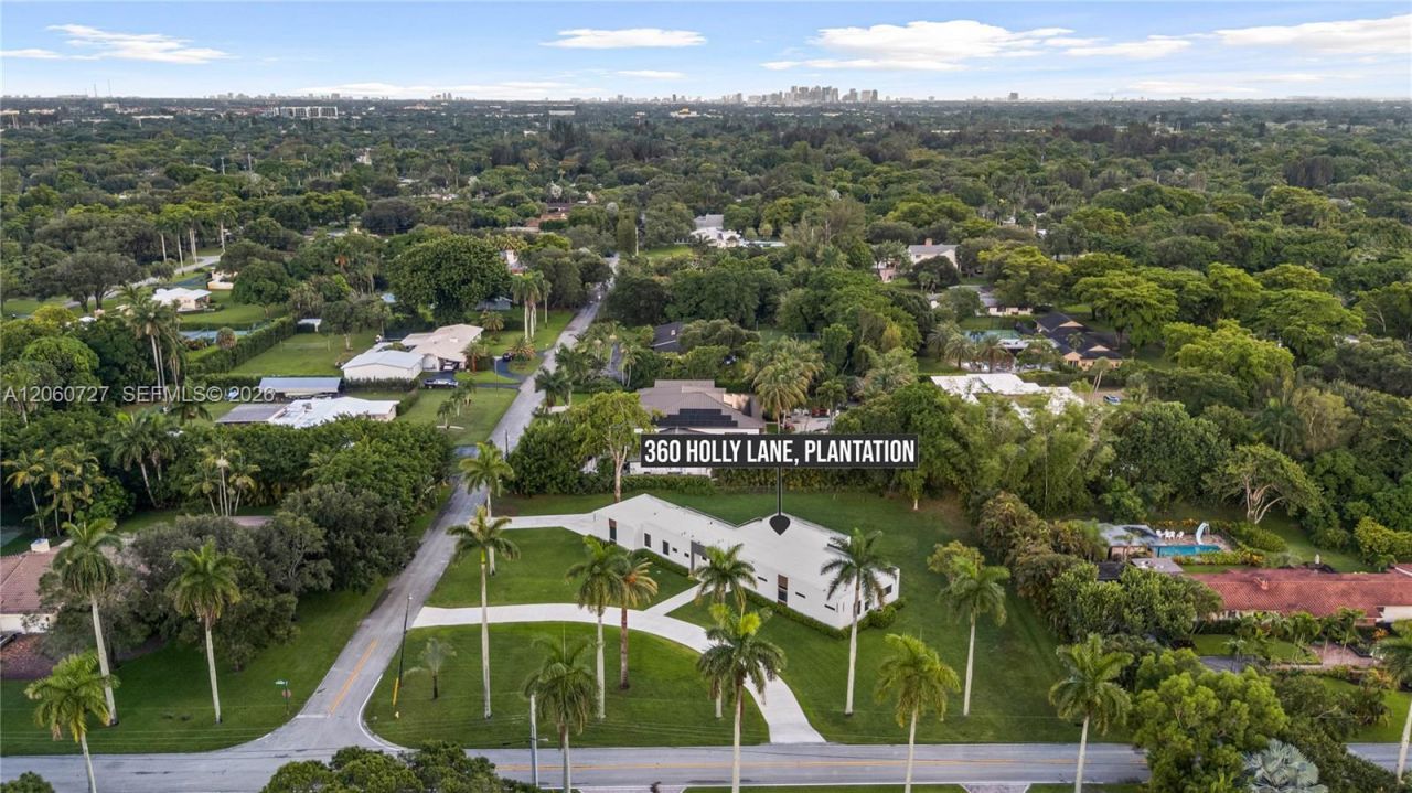 360 Holly Ln, Plantation, FL 33317 Photo