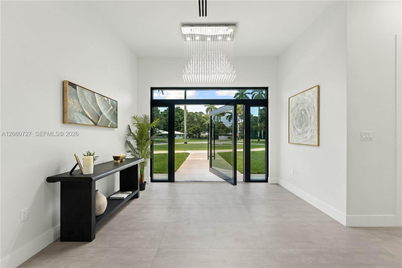 360 Holly Ln, Plantation, FL 33317 Photo