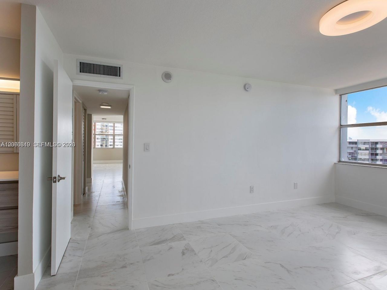 1200 NE Miami Gardens Dr, Unit 1013W, Miami, FL 33179 Photo