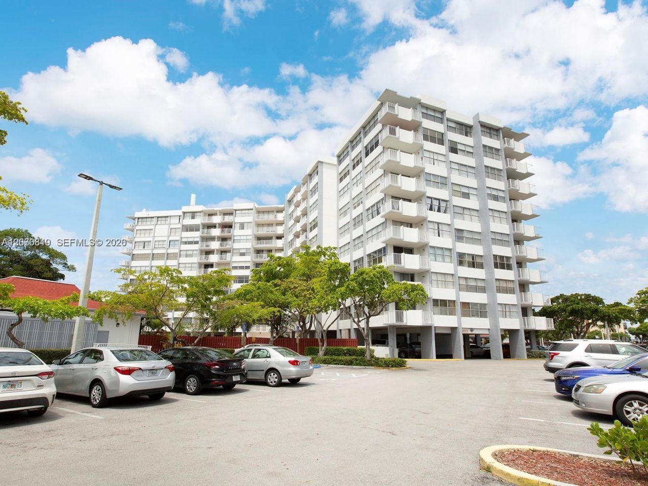 1200 NE Miami Gardens Dr, Unit 1013W, Miami, FL 33179 Photo
