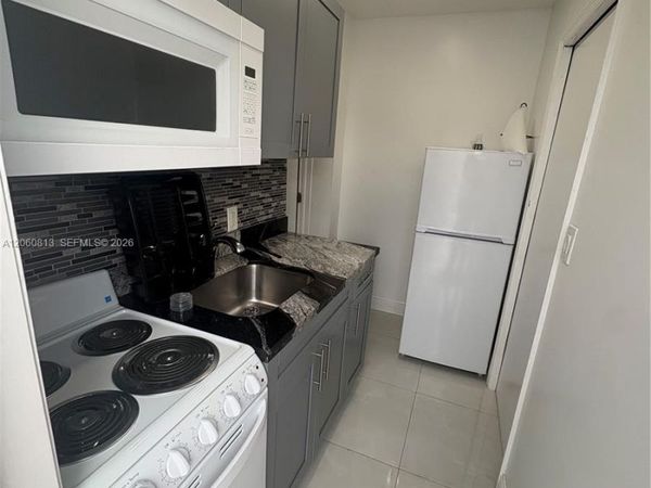 2400 Casablanca Dr , Unit A, Miramar, FL 33023