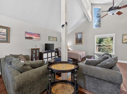 182 Peninsula Drive, Lake Almanor, CA 96137 Photo